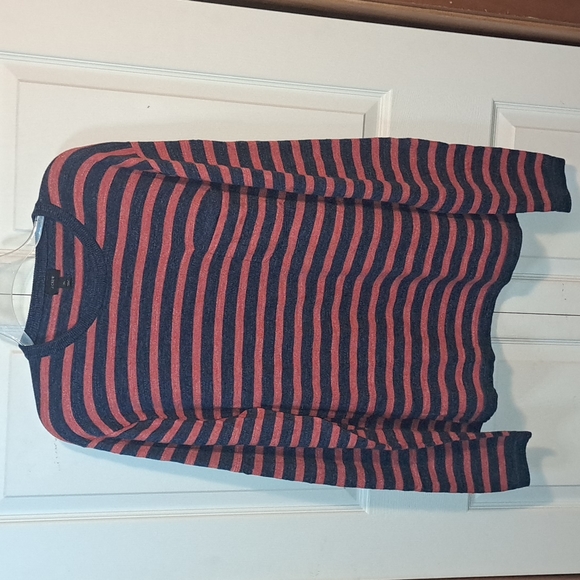 J. Crew Other - J Crew sweater - XL - orange/blue